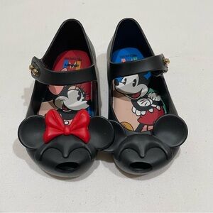 Disney Mini Melissa Minnie Mouse toddler size 6